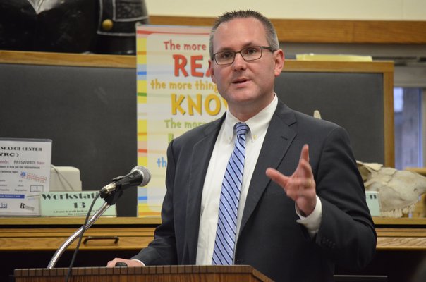 Hampton Bays Superintendent Lars Clemensen presents the district budget on Tuesday night. BY ERIN MCKINLEY