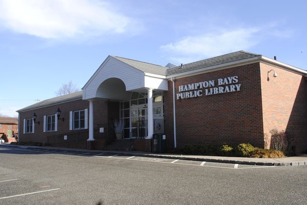 Hampton Bays Library Postpones 9 9 Million Bond Referendum Vote   DSC0646 