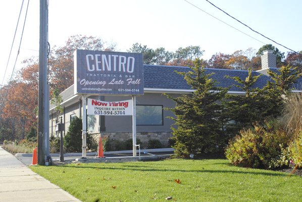 Centro Trattoria & Bar will open in Hampton Bays on December 8. AMANDA BERNOCCO