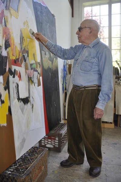Modernist painter Gerson Leiber at work in his Springs studio. MICHELLE TRAURING