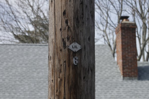 Search Continues For Elusive Eruv Markers In Westhampton Beach 27 East