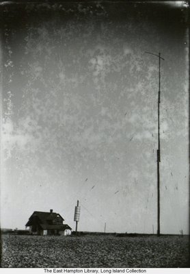 The Marconi station in Sagaponack. COURTESY EAST HAMPTON LIBRARY, LONG ISLAND COLLECTION