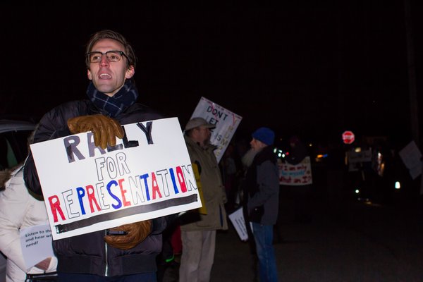 UPDATE: Protesters Say Weekend Rally At Zeldin Event Was Peaceful - 27 East