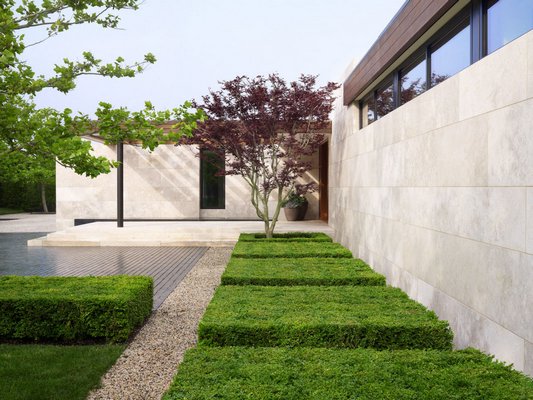 This Bridgehampton residence, designed by J. Brian Sawyer, will be the subject of TCLF's next Garden Dialogue. Courtesy Joshua McHugh Courtesy Joshua McHugh