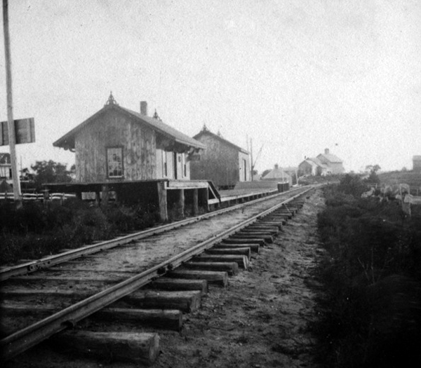 Historic Photos of Long Island" showcases East End history" - 27 East