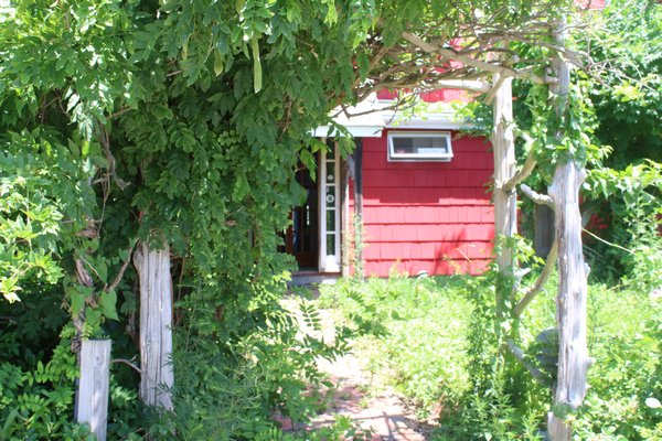 The view of the former Lobster Grille Inn’s front entrance. PEGGY SPELLMAN HOEY