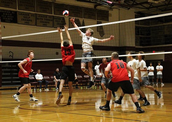 boys volleyball