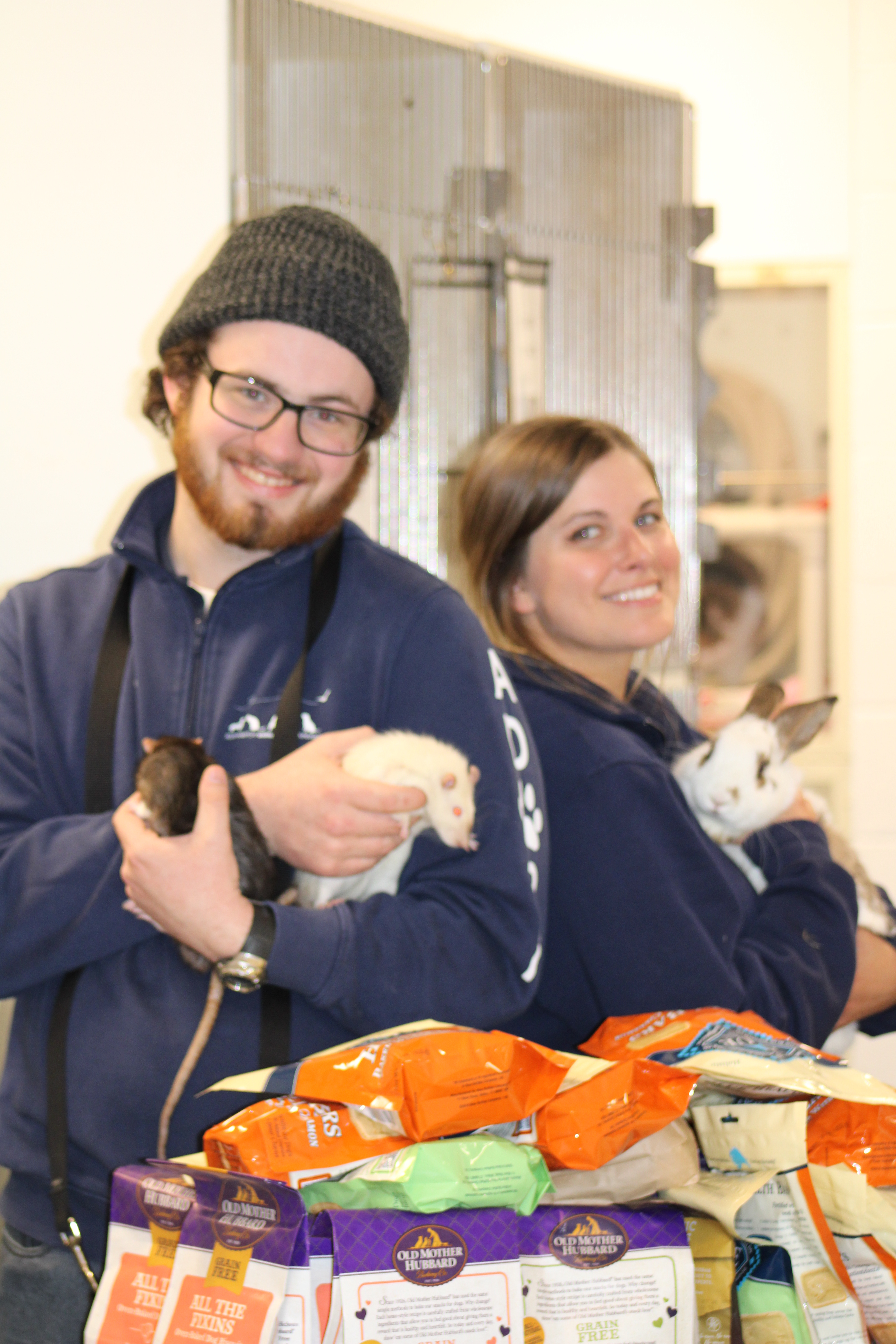 Southampton Animal Shelter Foundation Hosts Thanksgiving Pet Food Drive