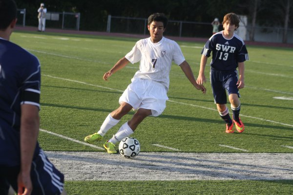 Bonackers Go Toe-To-Toe With One Of Country's Best Teams - 27 East