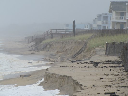 Storm Uncovers Sandbags On Montauk's Beach Project - 27 East