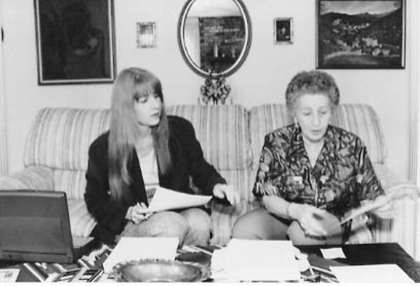  co-authored the memoir Rena's Promise: Two Sisters in Auschwitz.

