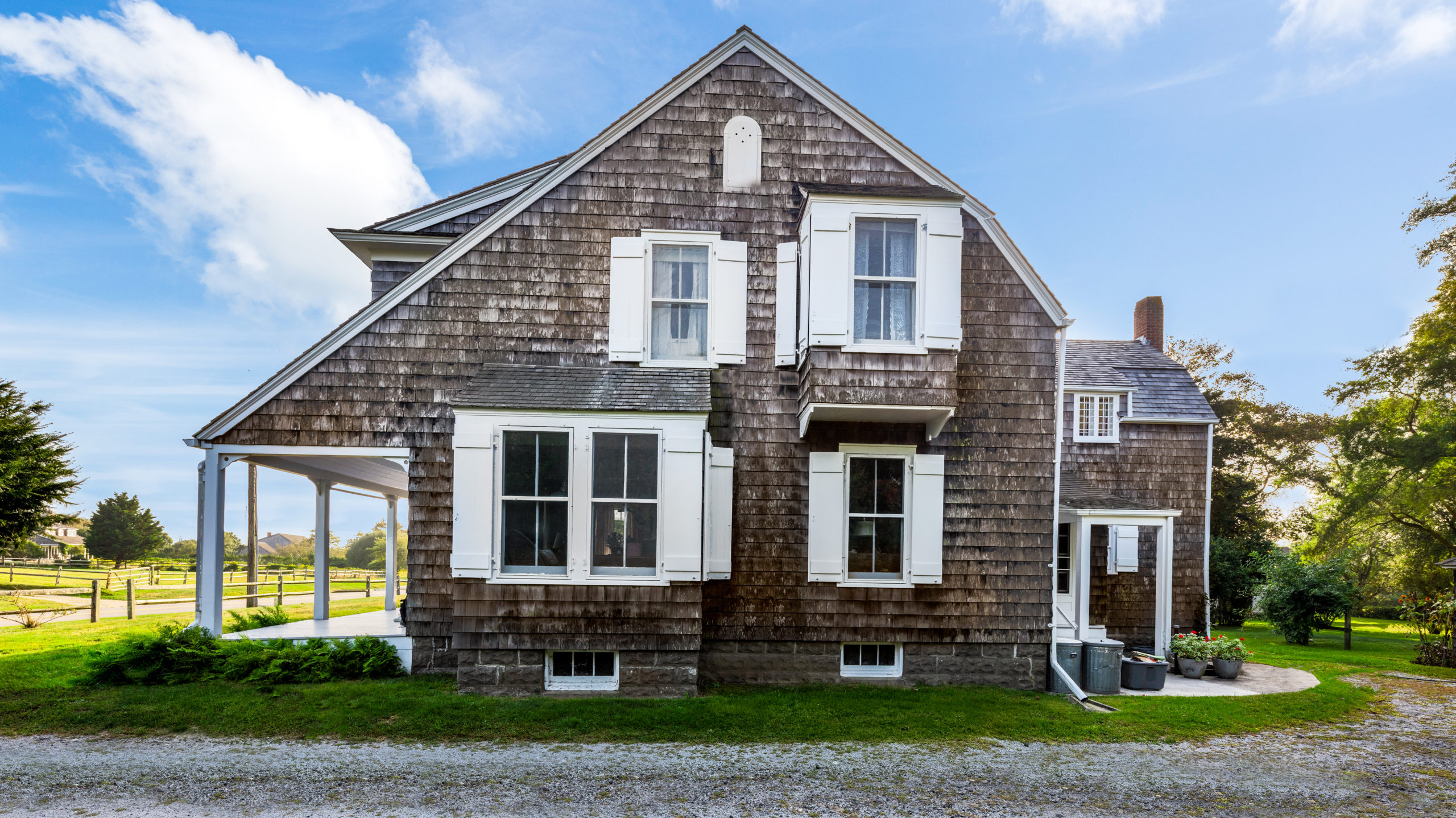 Historic Sagaponack Home Halseycot Sells For 7 Million 27 East