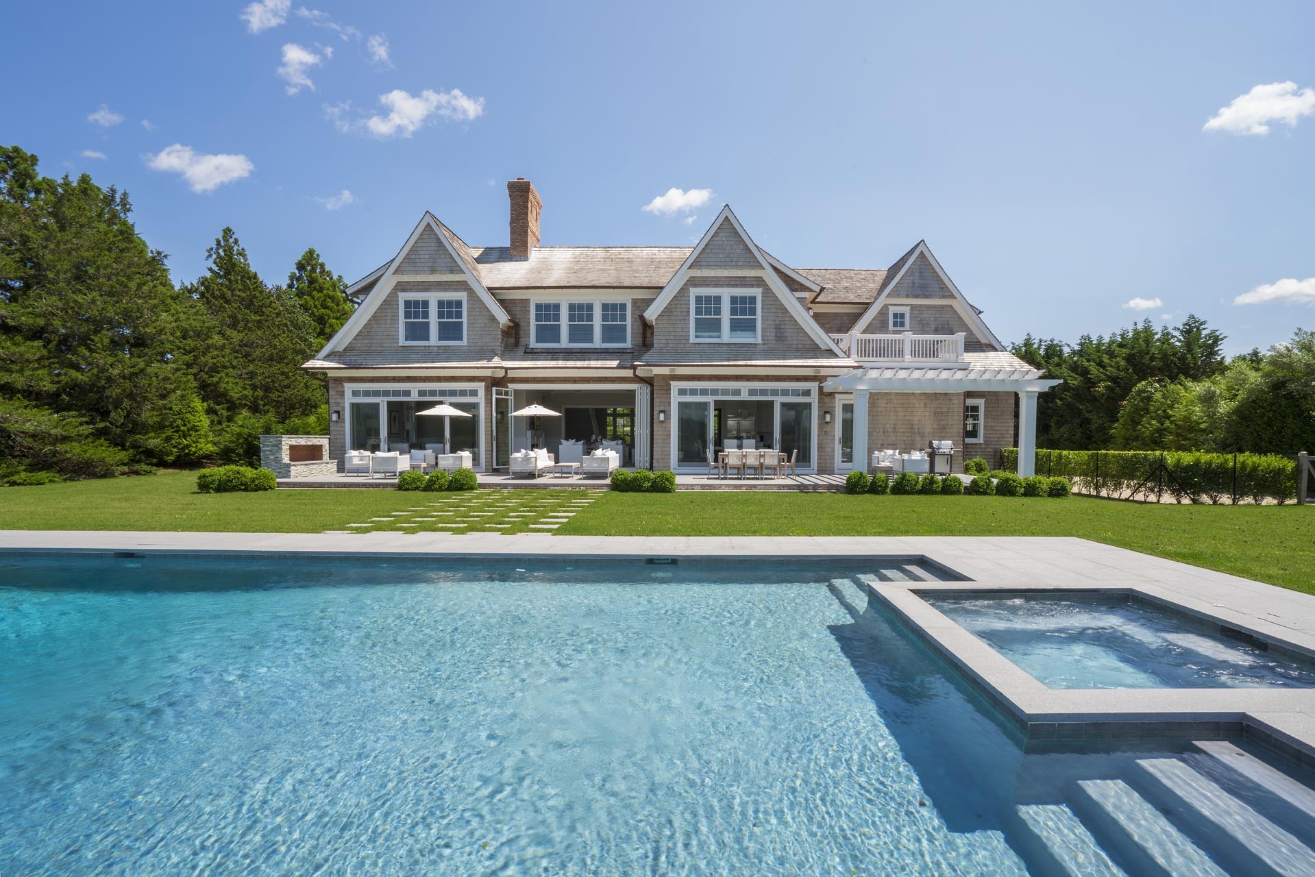 Sagaponack Estate Sells For 9.85 Million 27 East