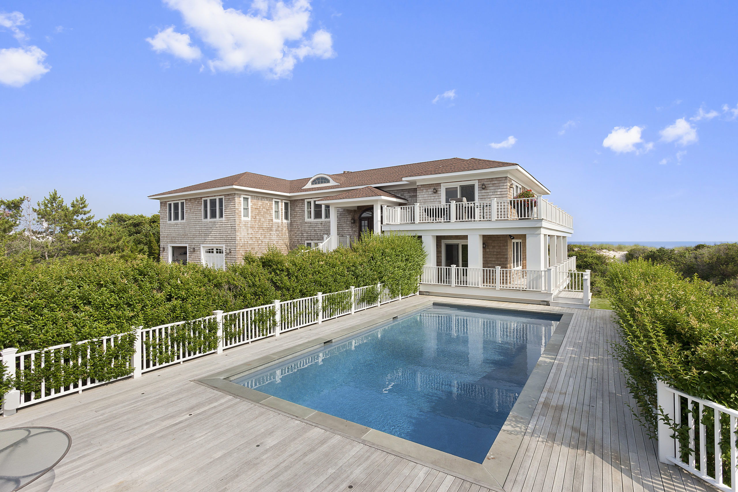 Dune Road Estate In Quogue Sells For Nearly $10 Million - 27 East