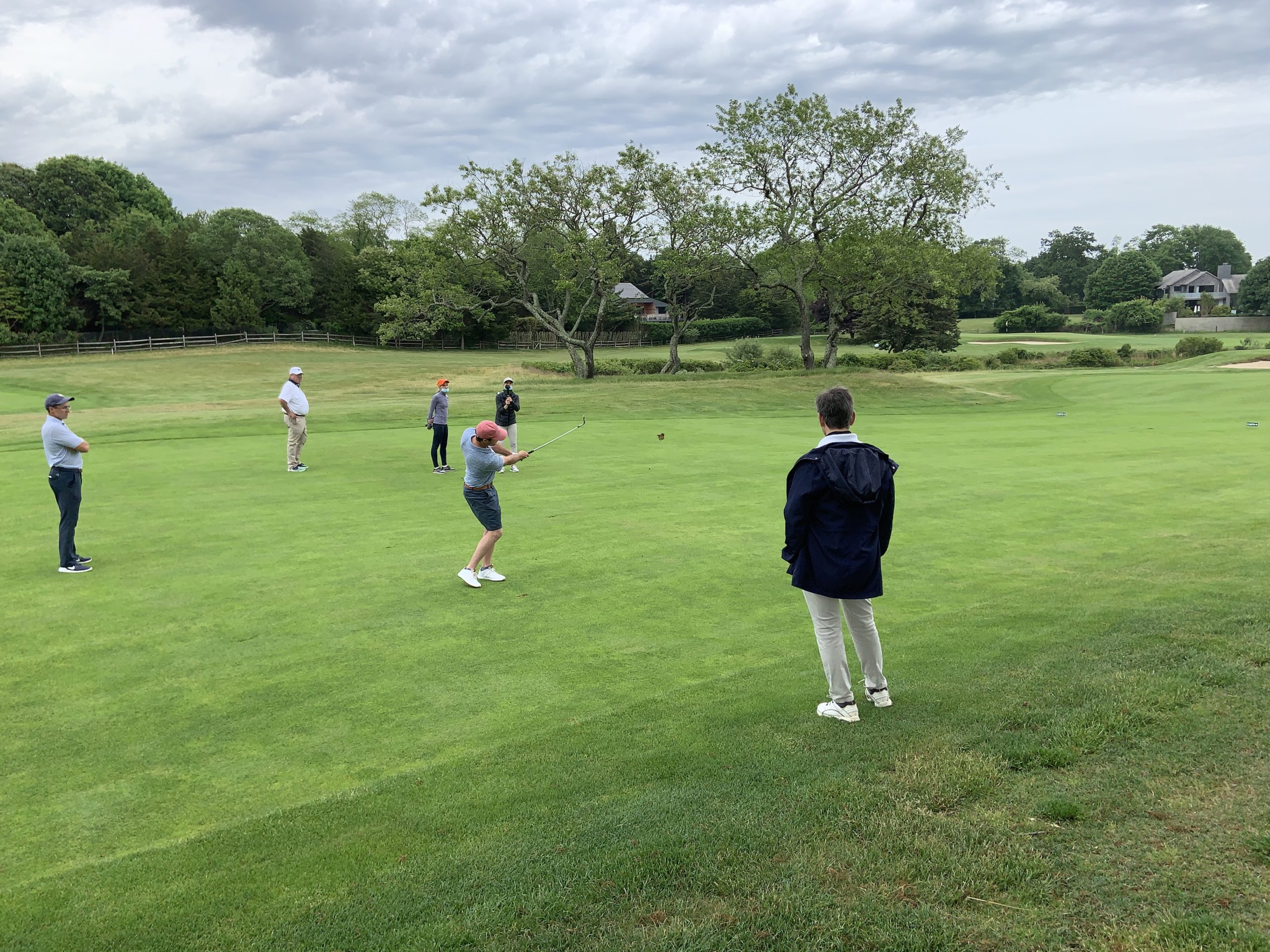 South Fork Country Club Raises 115,000 For Food Pantries With Charity