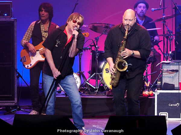 Southside Johnny Walkin In The Rain Live