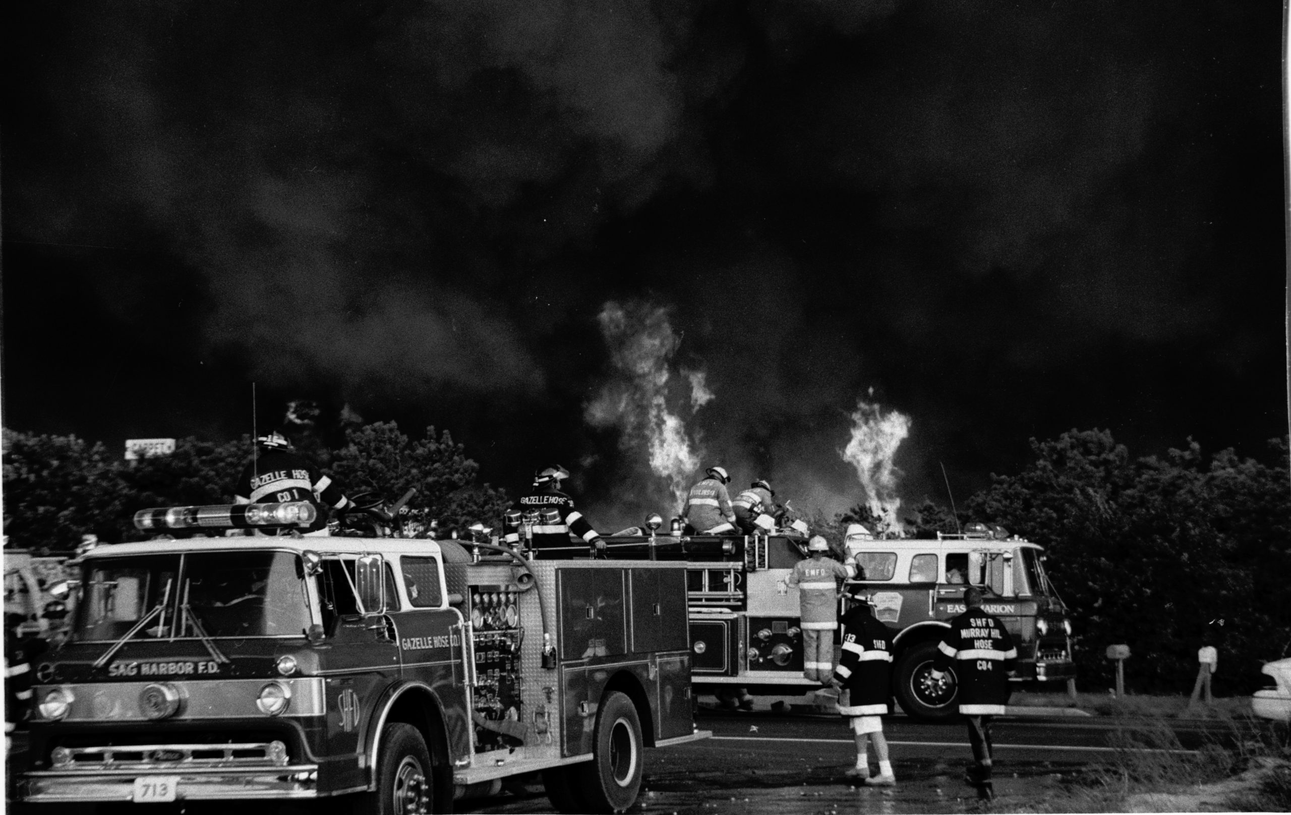 The Westhampton wildfire in 1995.  PRESS FILE