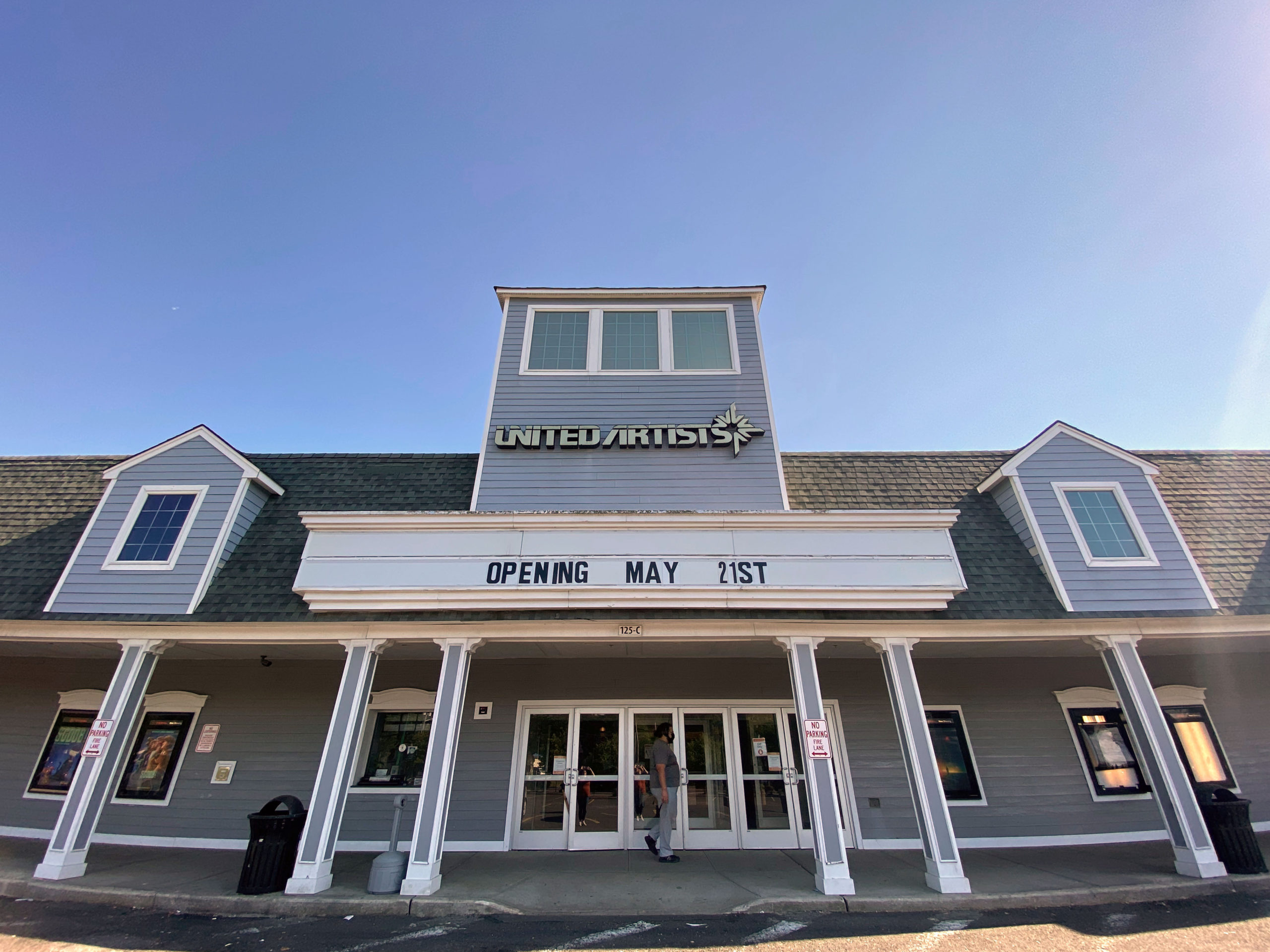 east hampton regal movie theater - Linsey Roche