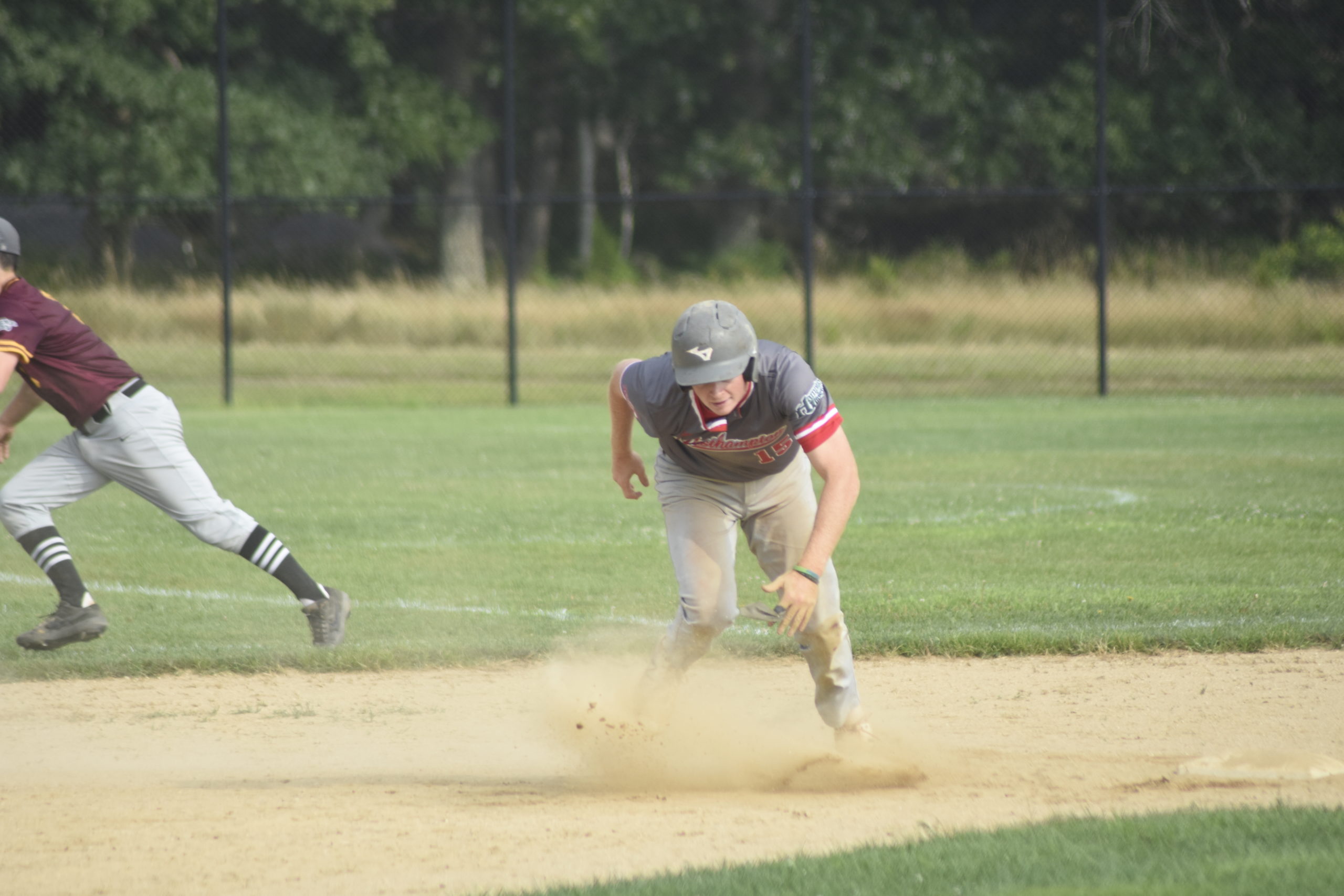 'Cardiac Cats' Sweep Westhampton Aviators To Advance To Third