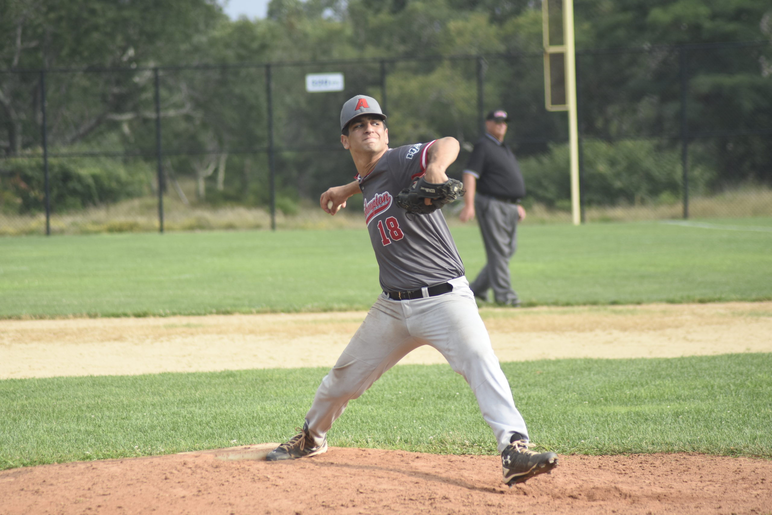 'Cardiac Cats' Sweep Westhampton Aviators To Advance To Third ...