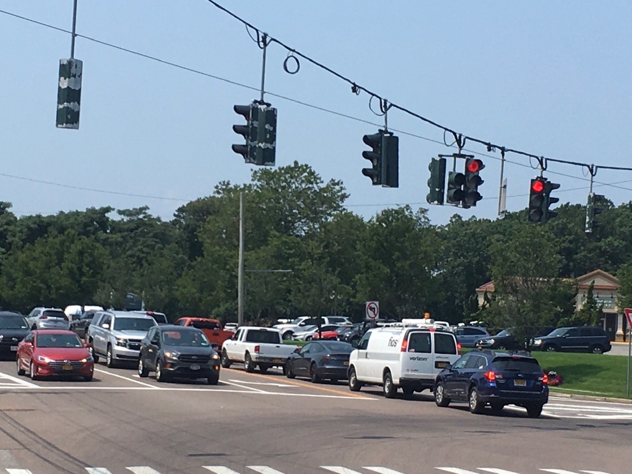 What Does A Yellow Light Mean? Town Tries To Tackle Traffic 27 East