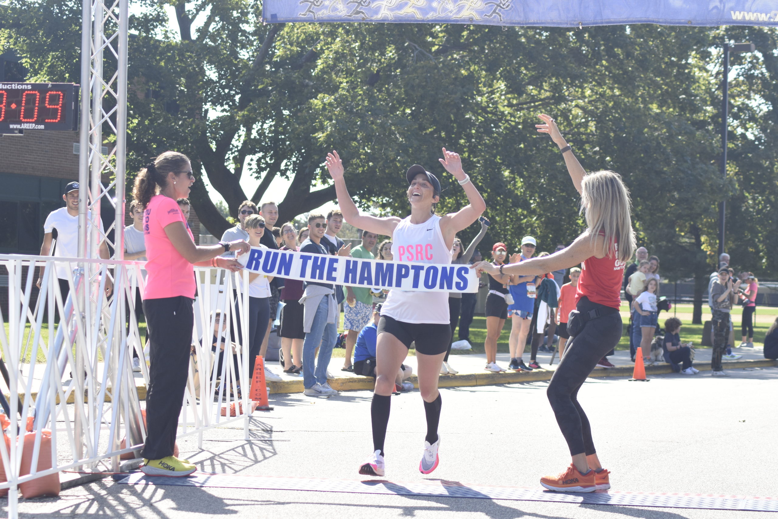 Hamptons Marathon Brings 1,400 Runners To The East End, Making It The