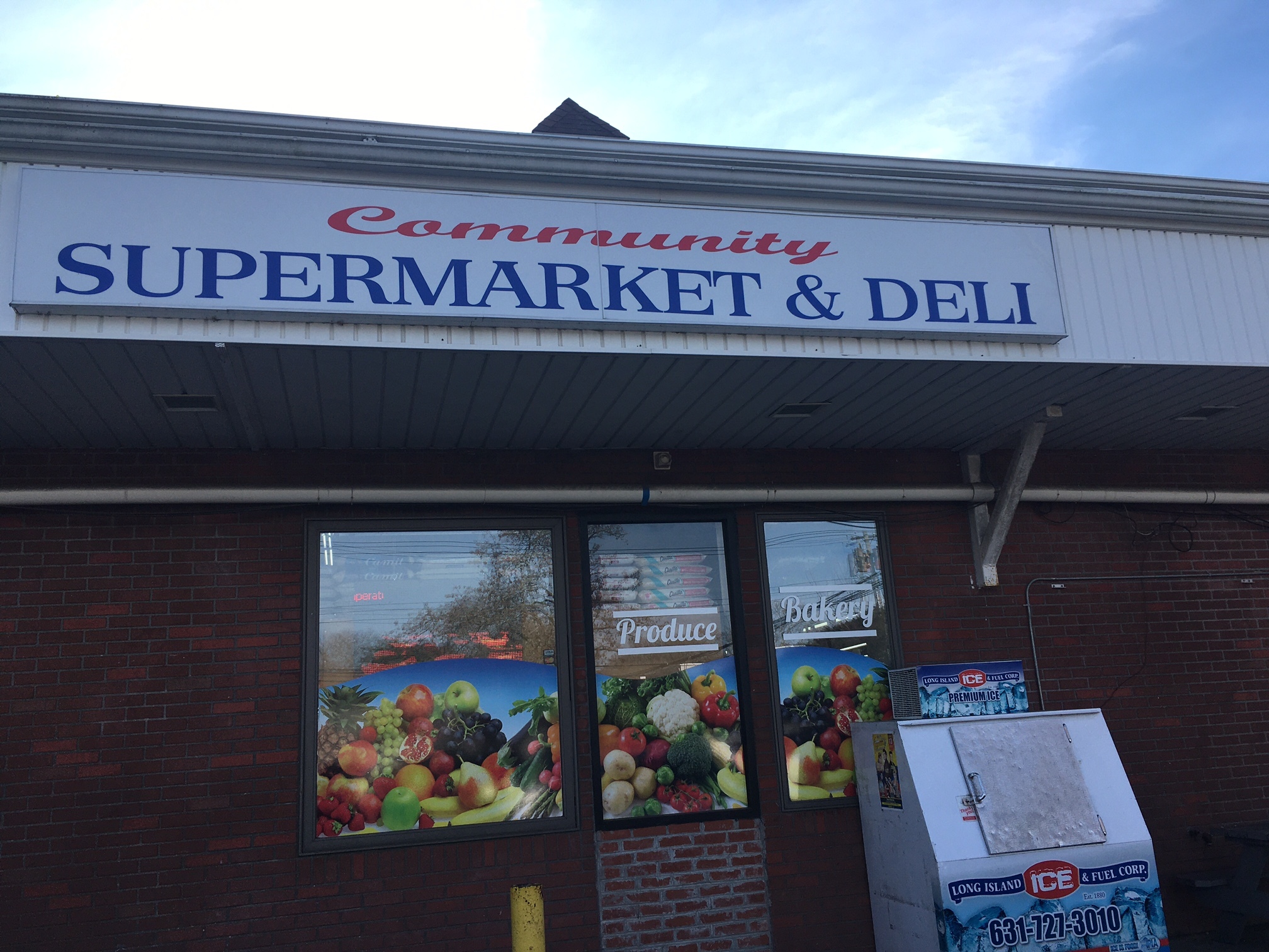 Community Market will expand into the drug store's space in Hampton Bays.
