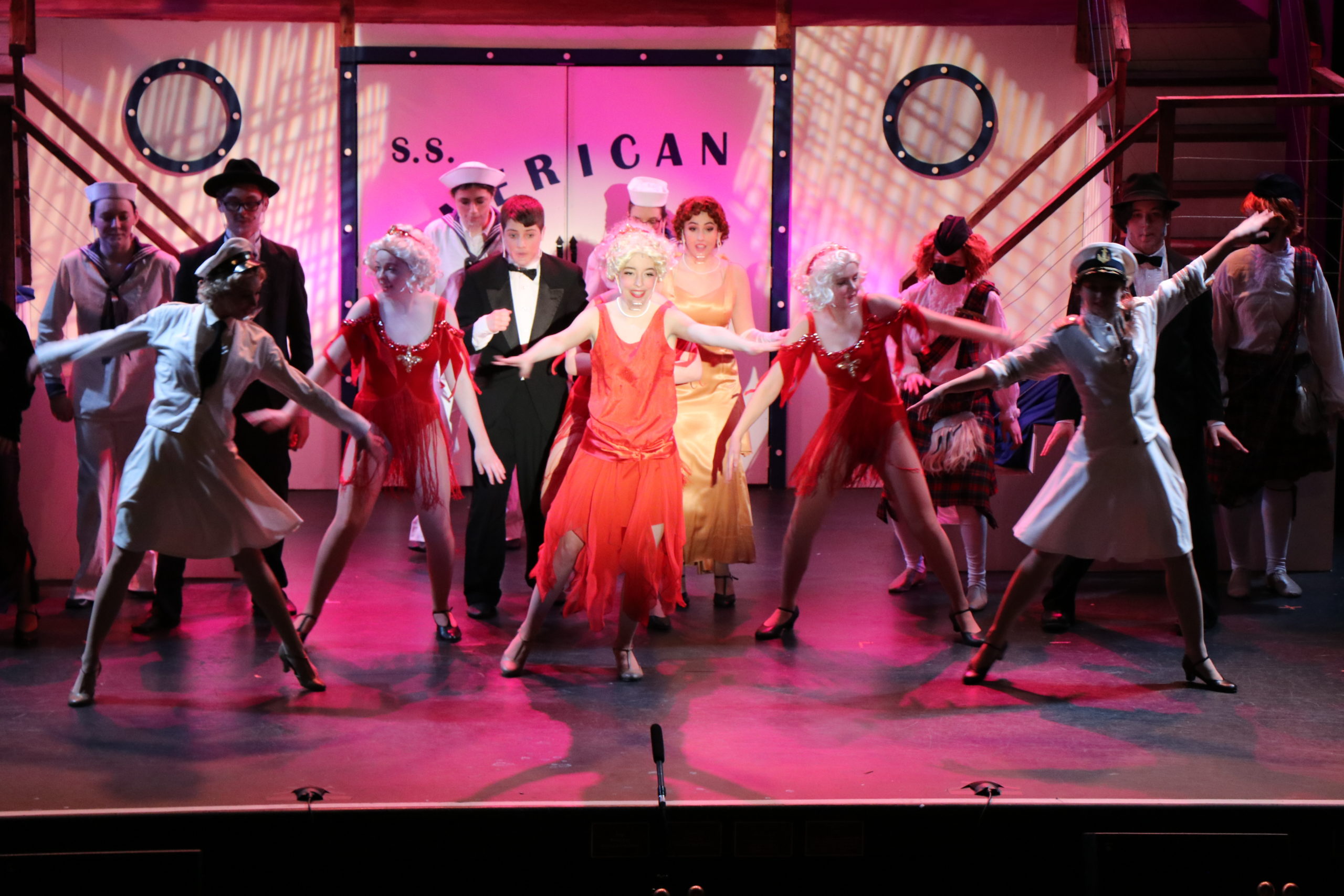 On January 21 and 22, the Teen Theatre Troupe of Westhampton Beach Performing Arts Center (WHBPAC) Arts Academy debuted the Cole Porter musical “Anything Goes.