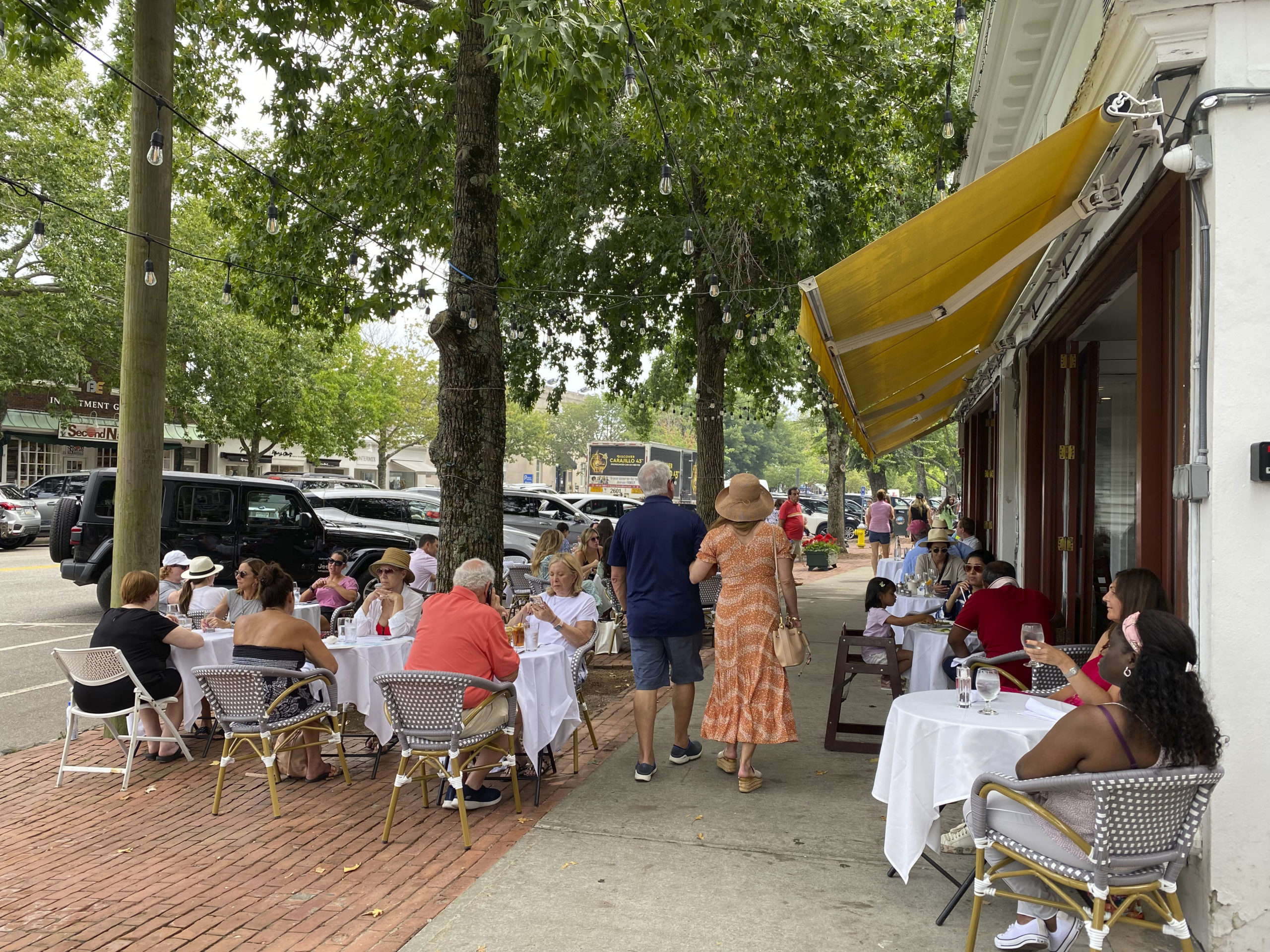 Outdoor dining in Southampton Village in 2021.   DANA SHAW