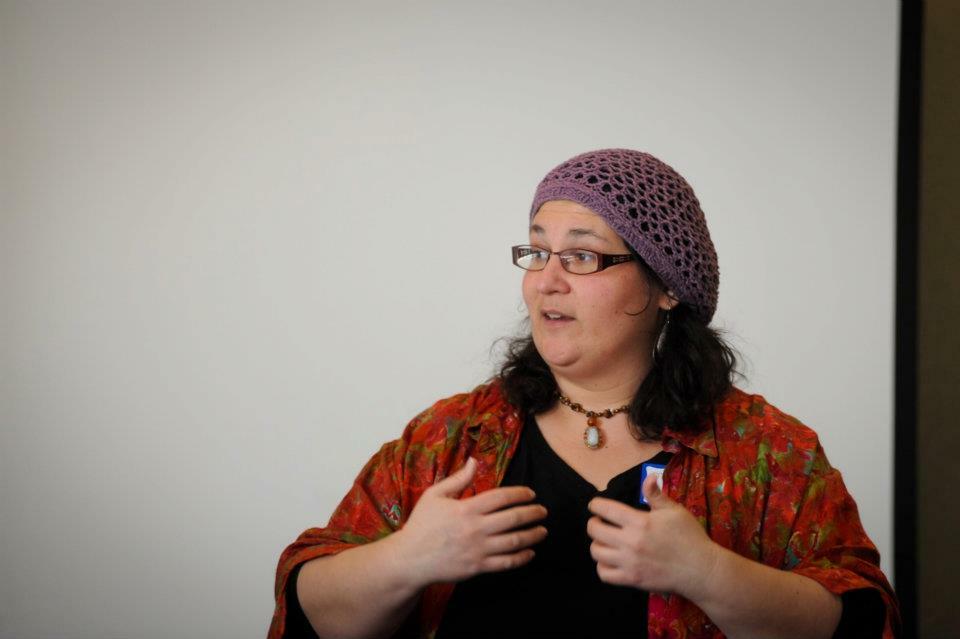 Rabbi Minna Bromberg teaching.