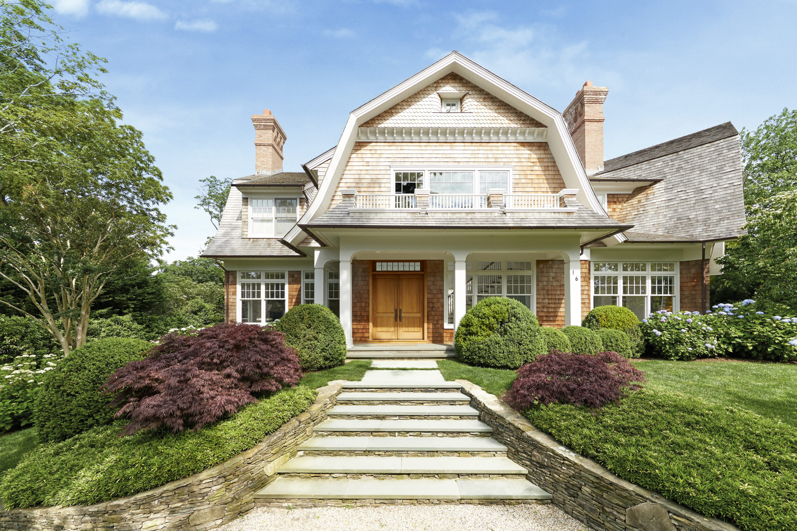 East Hampton Traditional Sells For 12.5 Million 27 East