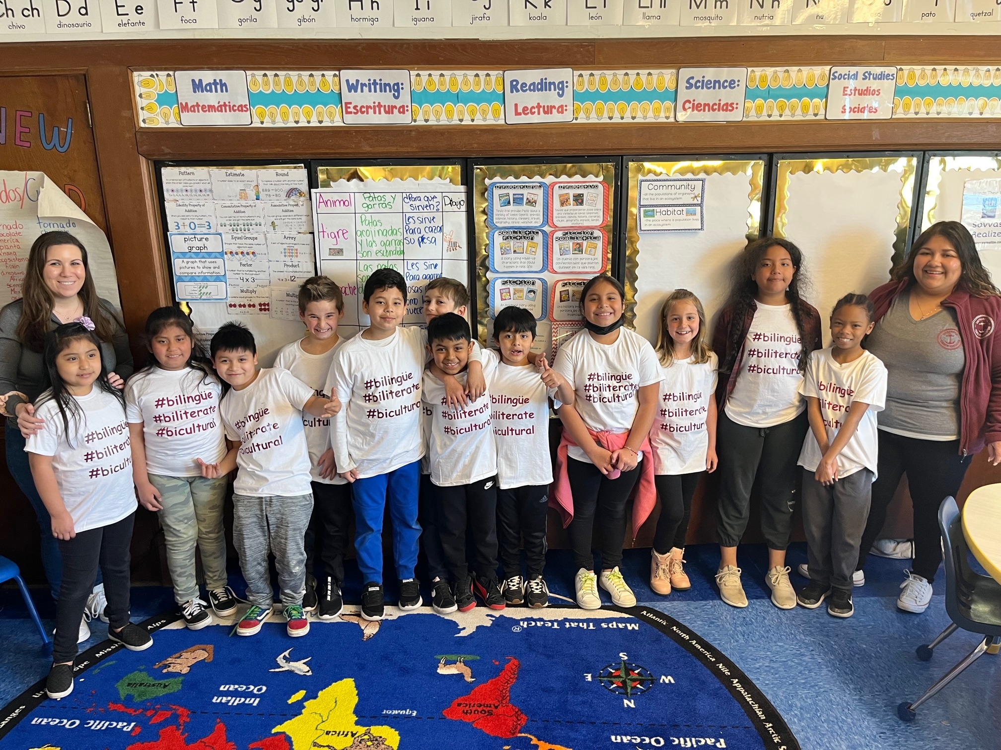 To unify students and promote positivity, Southampton Elementary School third-grade dual language teachers Jessica Gomez and Stefany Gomez-Barrientos designed a class T-shirt for students to wear on Fridays to school events and on trips. The shirts celebrate the three main goals of the school’s dual language program: bilingualism, biliteracy and biculturalism.