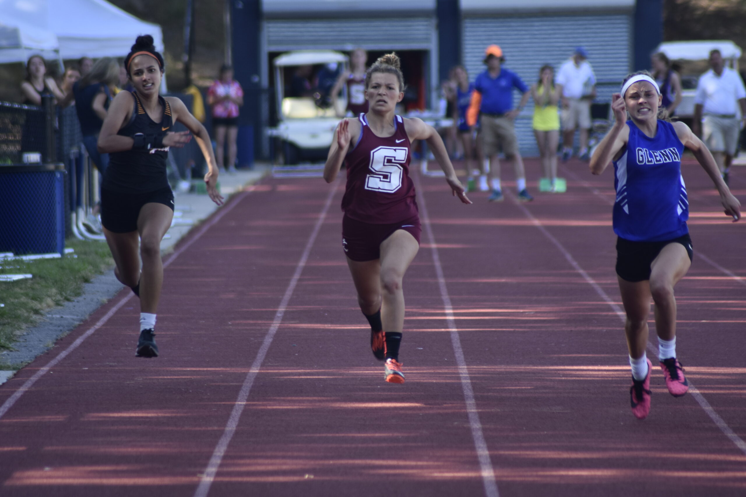 Southampton's Gabriella Arnold To Run Track At Division I Albany 27 East
