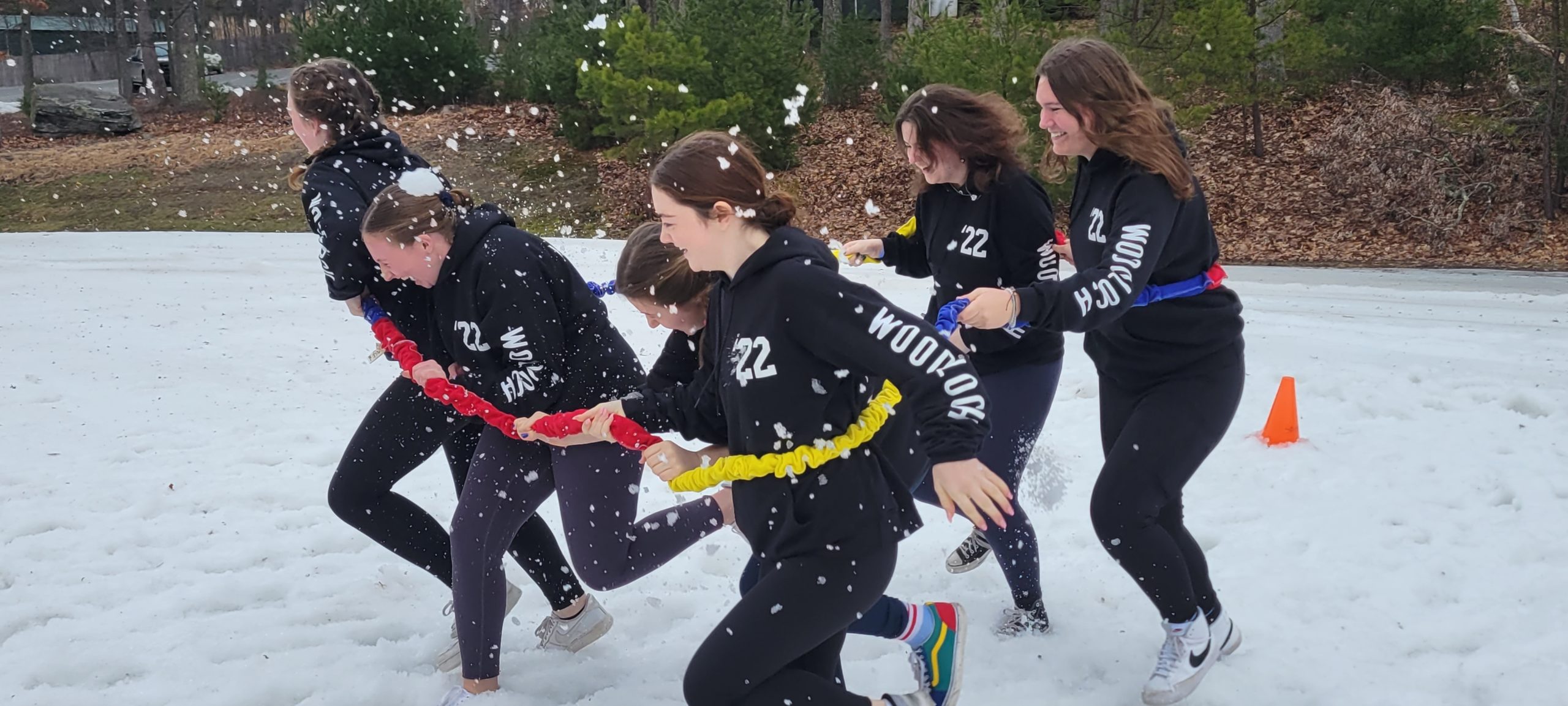 The Hampton Bays High School Class of 2022
recently participated in a senior trip to Woodloch Pines in the Poconos, Pennsylvania. On the trip, the 06 students competed in a variety of team building games.