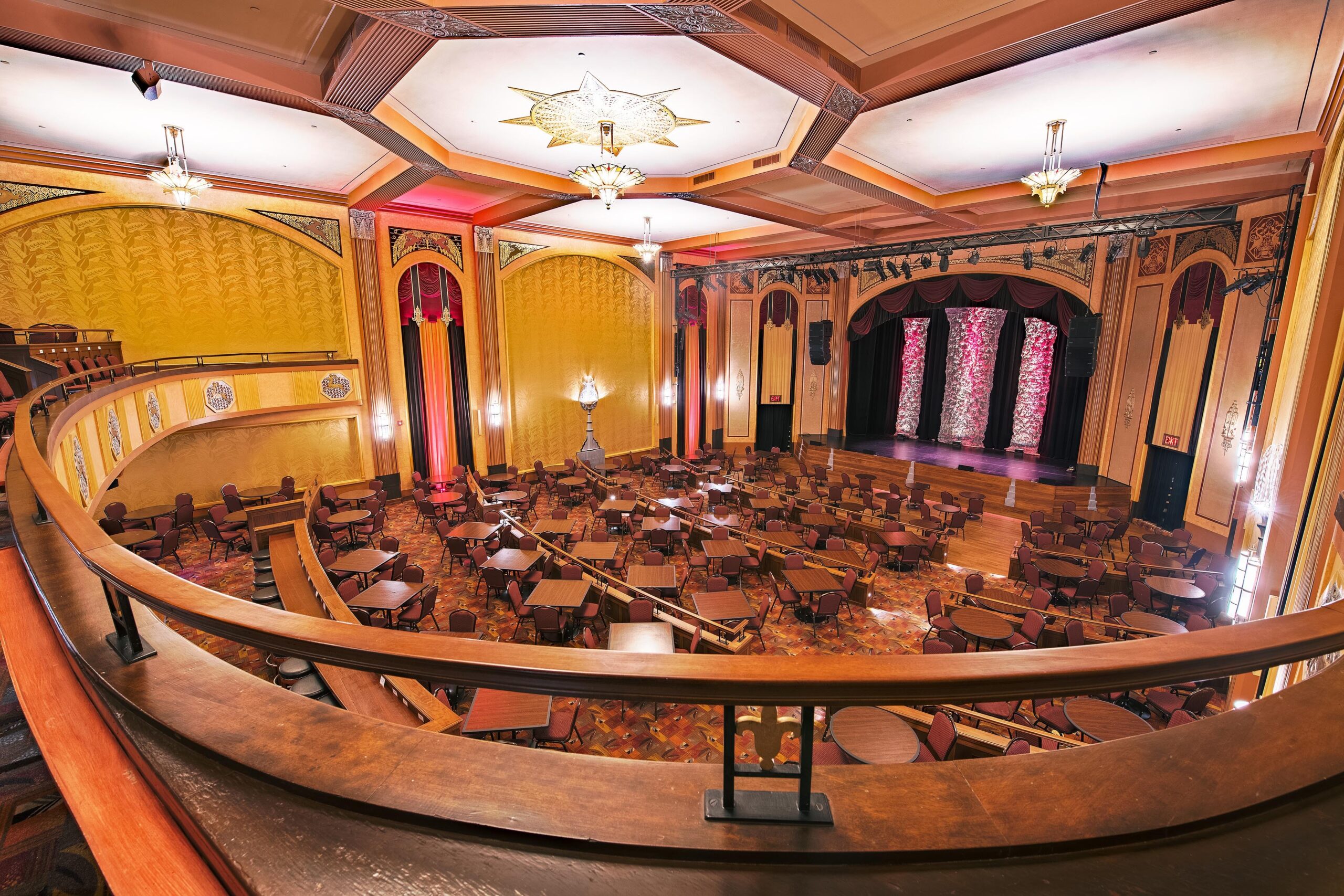 Suffolk Theater Leads A Revival And Lights Up Riverhead 27 East