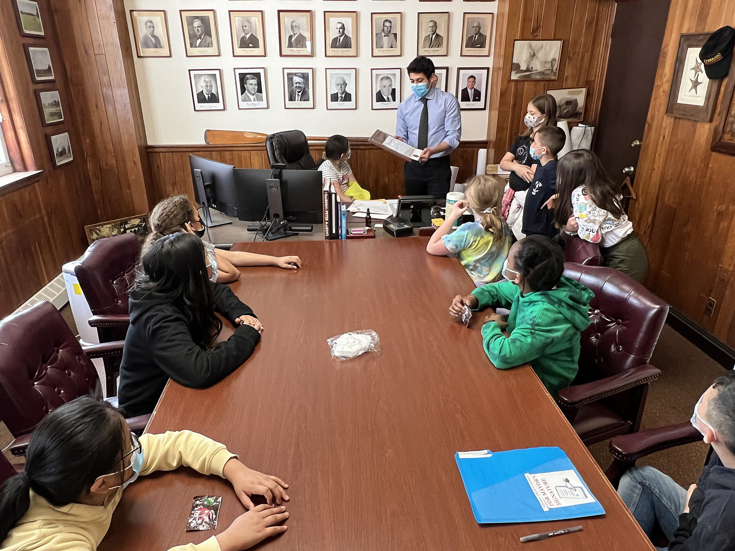 Fourth-grade students from the Southampton Elementary School Student Council visited with Southampton Village Mayor Jesse Warren and toured village hall on Wednesday, May 4. The students visited the different offices in village hall and learned their purposes and finished up in the mayor's office.  DANA SHAW
