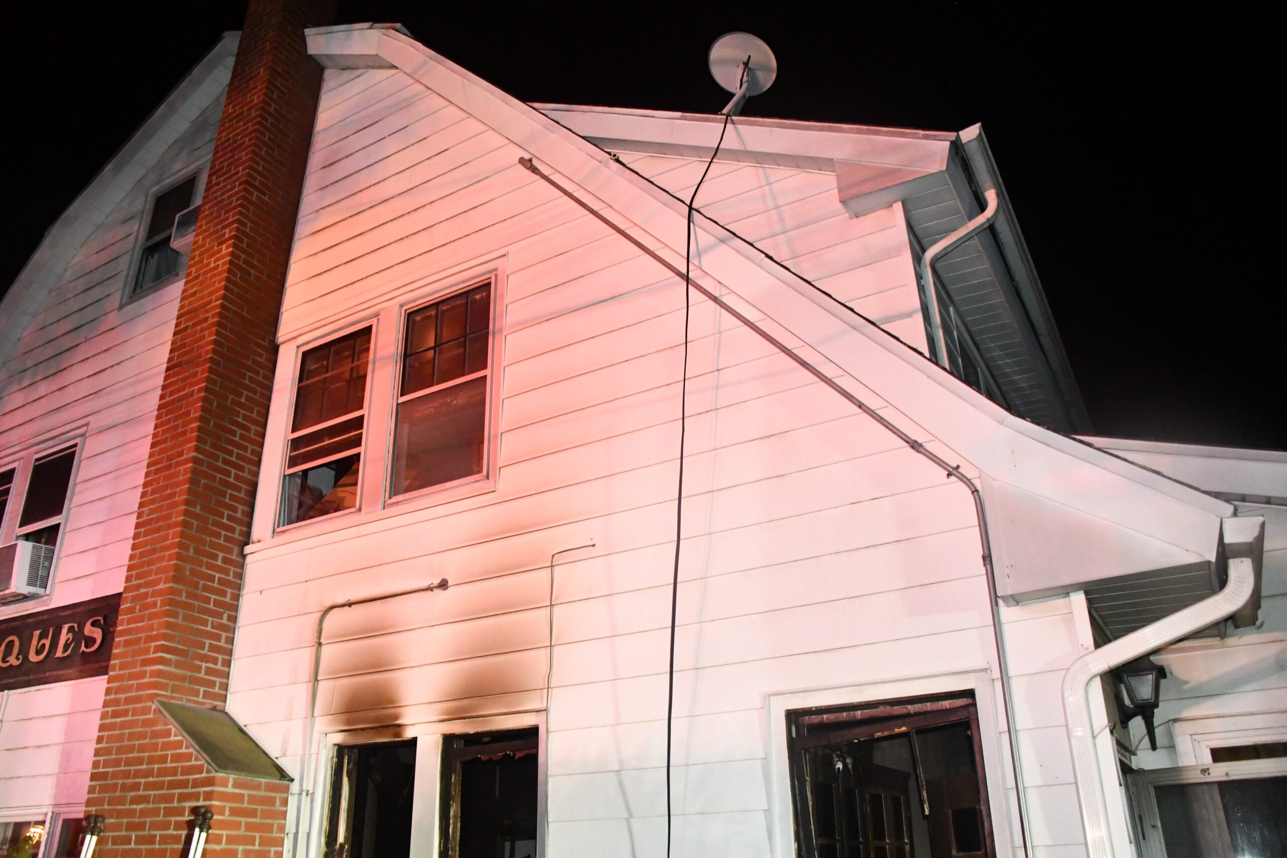 A smoke fire in a studio apartment off Montauk Highway Sunday night claimed the life of its resident. COURTESY SOUTHAMPTON TOWN POLICE