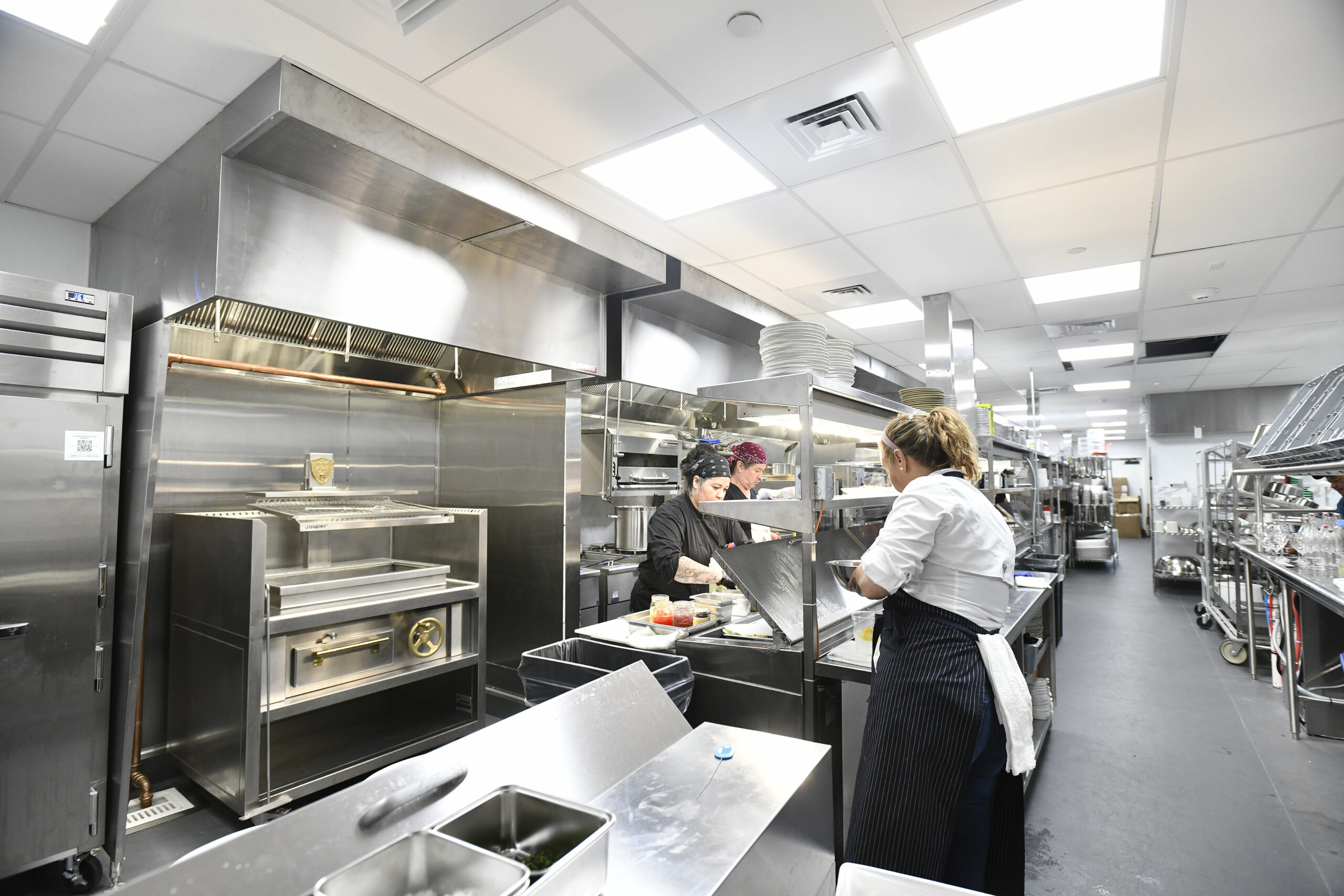 A First Look At The Canoe Place Inn & Cottages Touring The Site With