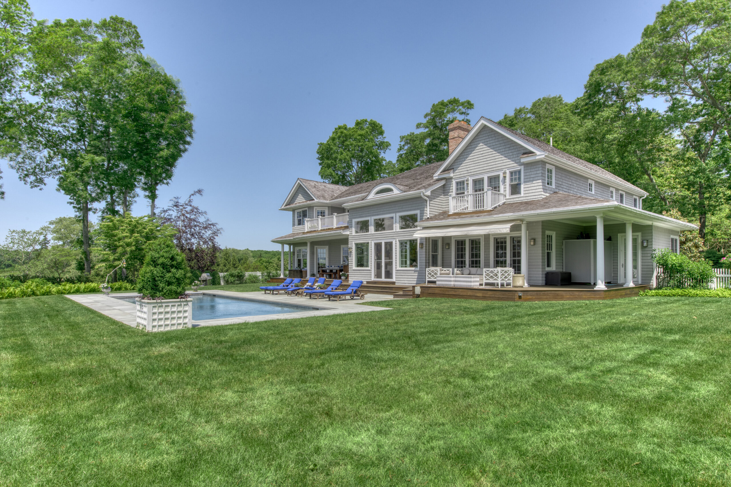 Bridgehampton Traditional Sells For 5.69 Million 27 East