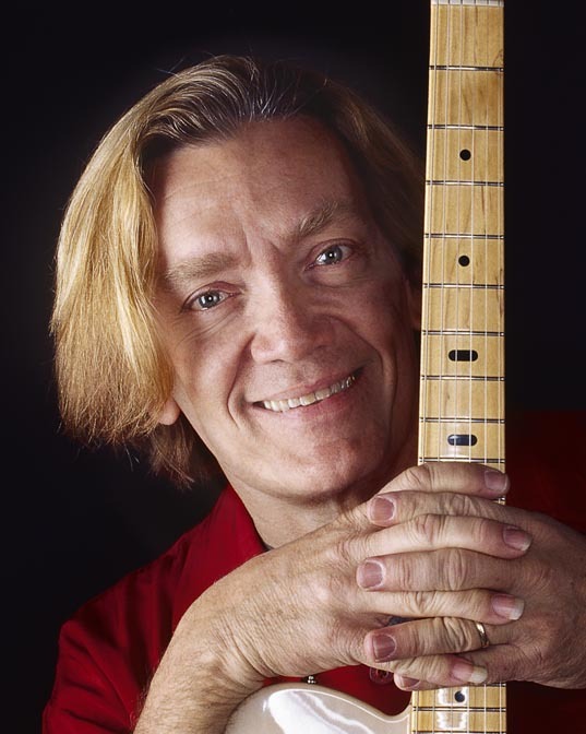 G.E. Smith with his Fender.