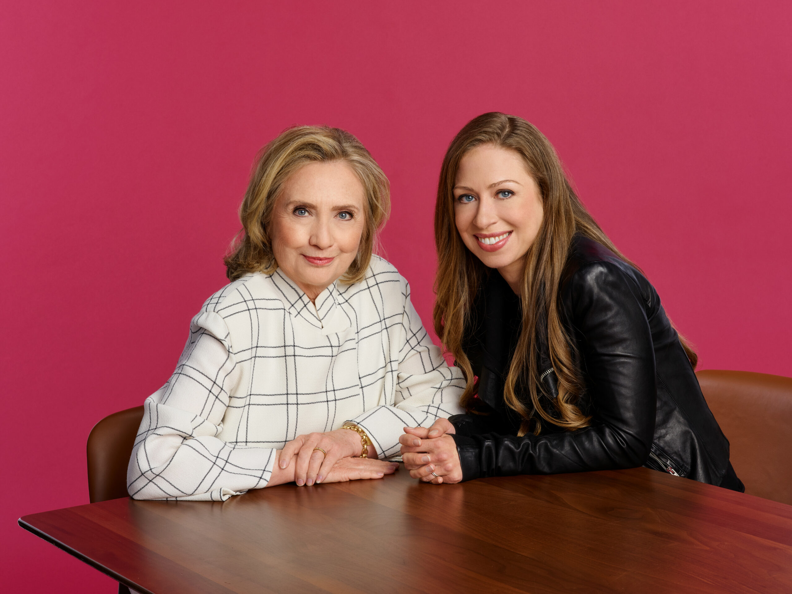 Hillary and Chelsea Clinton in the series 