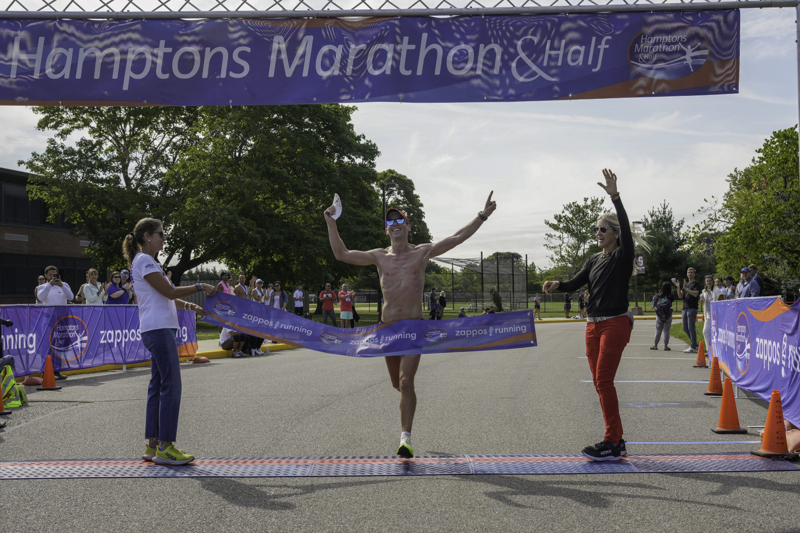 Oz Pearlman Wins His Fourth Hamptons Marathon, Over 1,100 Finish Slate