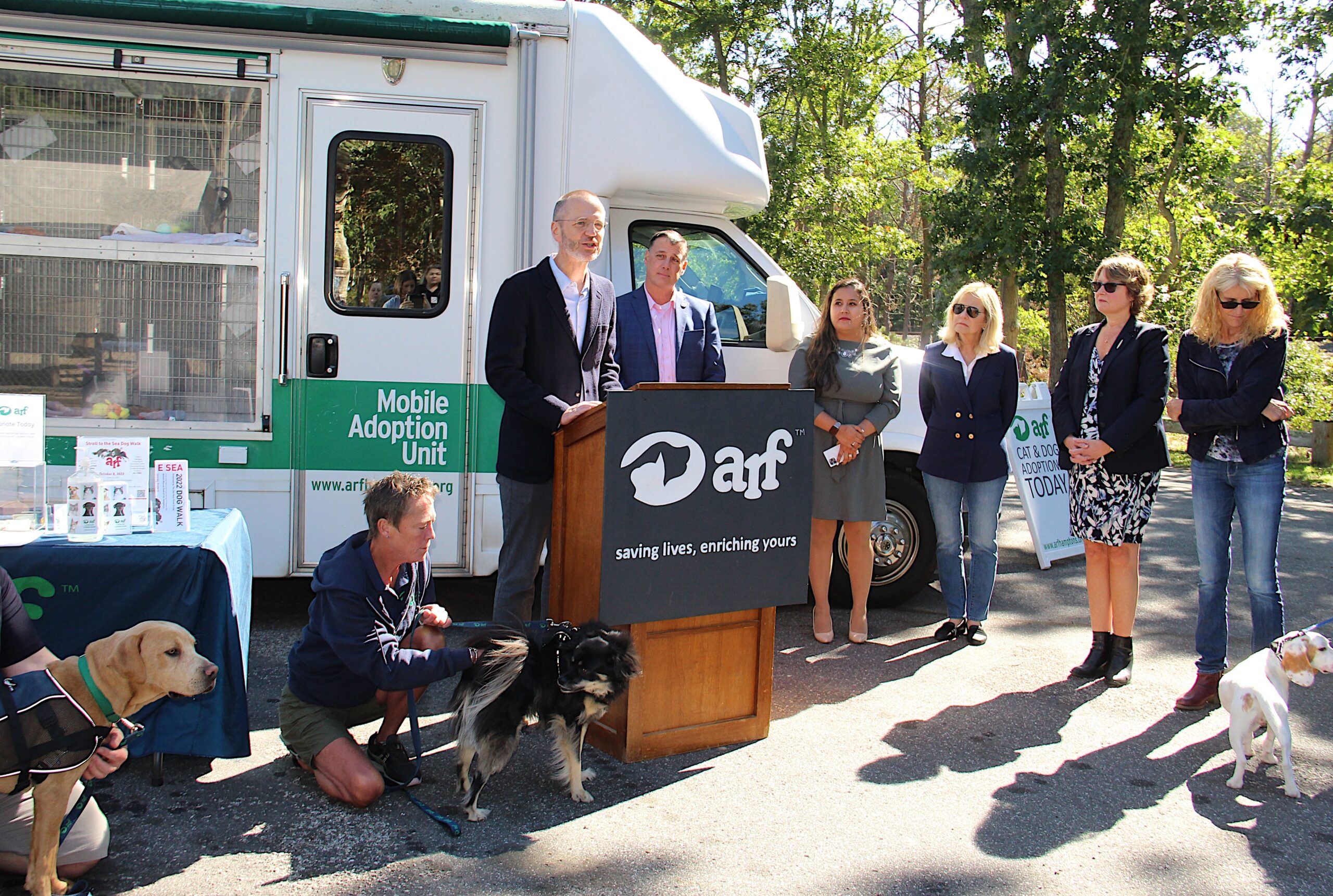 Representatives from ARF, the Southampton Animal Shelter Foundation, and Kent Animal Shelter, as well as New York State Senator Anthony Palumbo, were at ARF's headquarters in Wainscott on Friday for a press conference to urge Governor Kathy Hochul to sign legislation that would ban the sale of so-called 