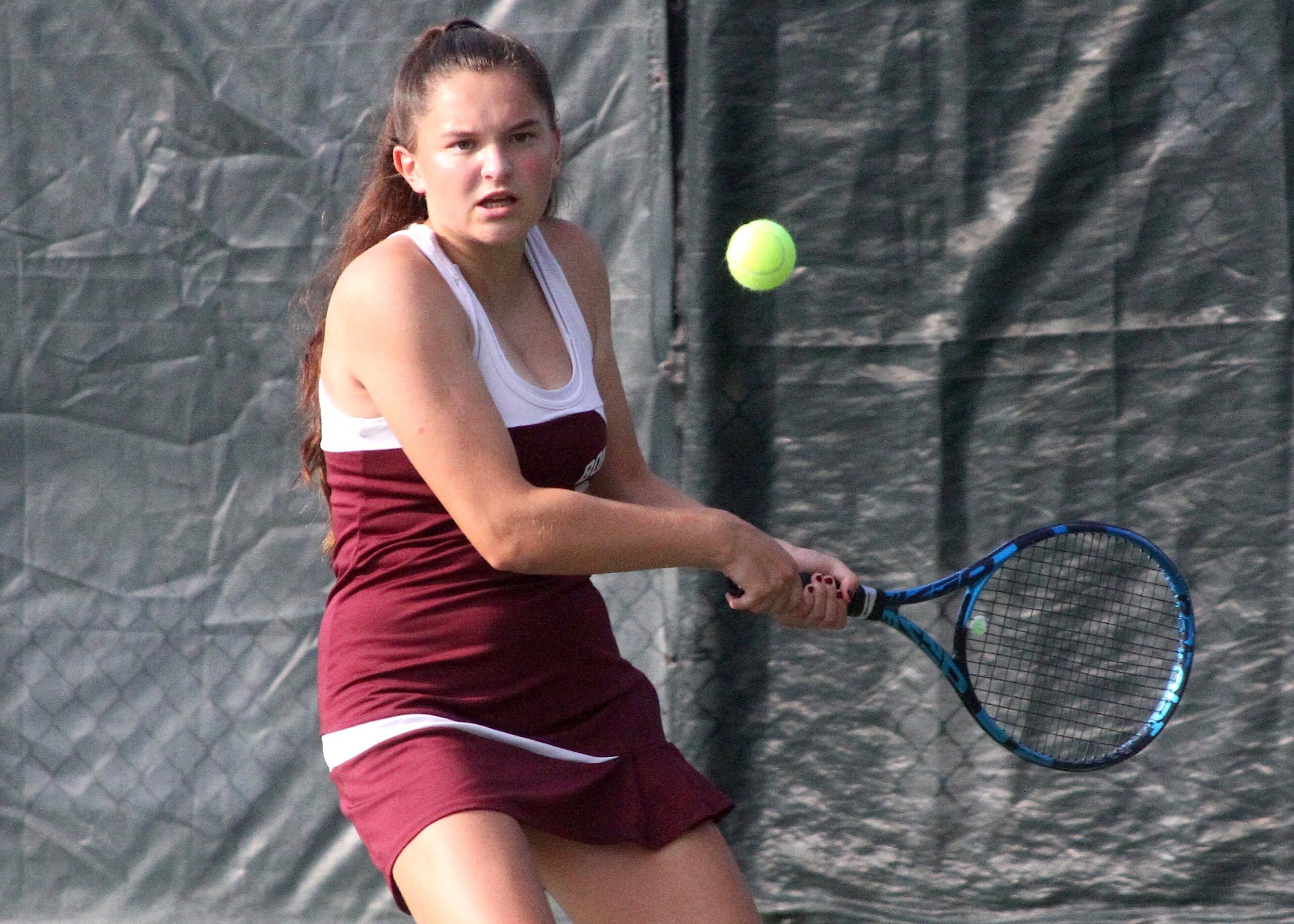 Pierson's Riley Roesel keeps her eyes on the ball at No. 1 singles. DESIRÉE KEEGAN