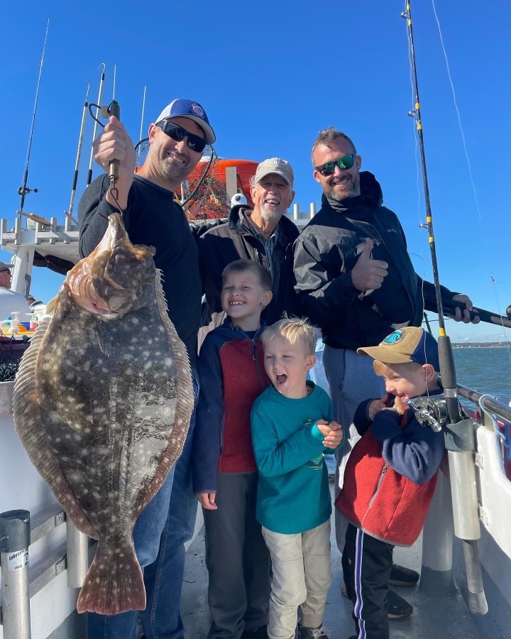 The Lavery family got a nice treat last week to wind down the 2022 fluke season aboard the Shinnecock Star when this 14 pounder climbed on to Gary Lavery's rig in just eight feet of water in Shinnecock Bay.