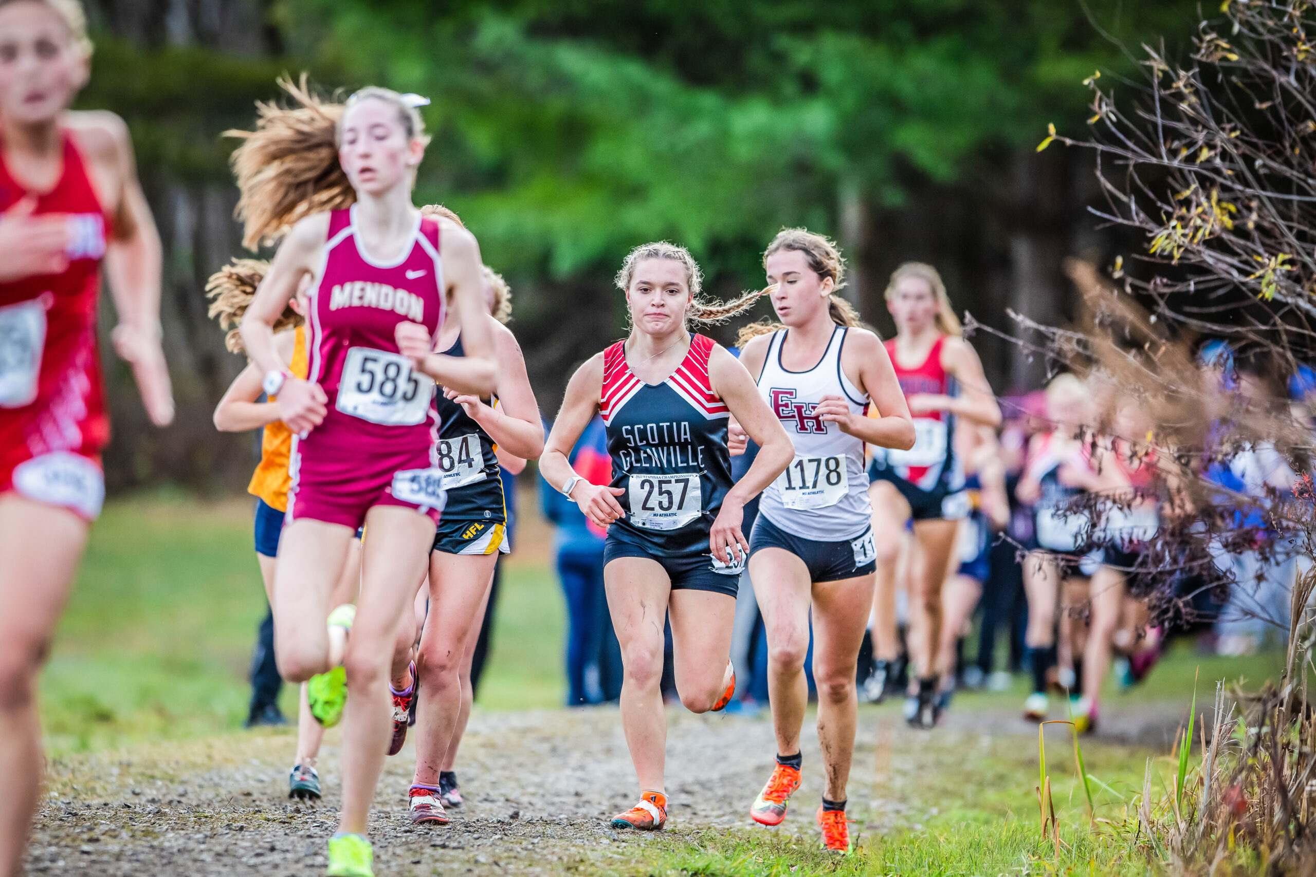 East Hampton's Dylan Cashin Competes at New York State Cross Country