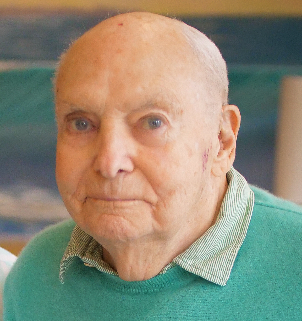 Raymond J. Maloney Jr. of Southampton Dies February 11 27 East