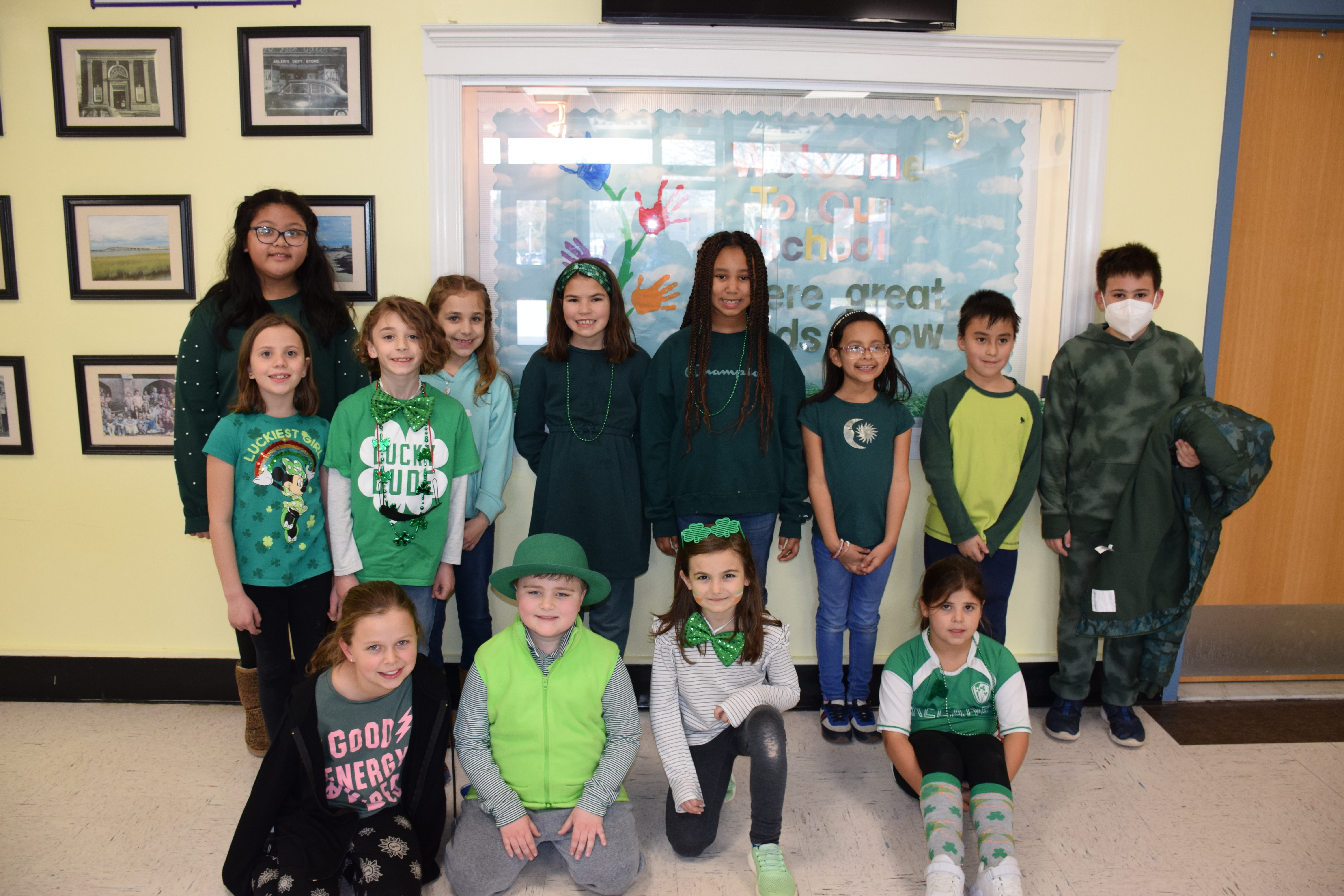 Hampton Bays Elementary School’s community service club, K-Kids, recently donated $500 to the Ronald McDonald House as part of a St. Patrick’s Day-themed fundraiser. To raise the funds, the students sold four-leaf clover necklaces during their lunch periods. The fundraiser is just one of several that the K-Kids have participated in this year. They also raised money for breast cancer and autism awareness. COURTESY HAMPTON BAYS SCHOOL DISTRICT